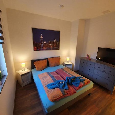 Zum Wachstuebchen Apartment เควดลินบวร์ก ภายนอก รูปภาพ