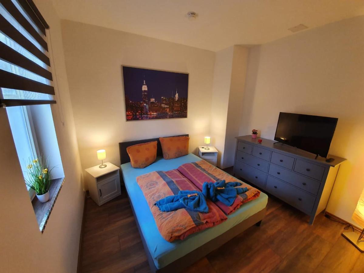 Zum Wachstuebchen Apartment เควดลินบวร์ก ภายนอก รูปภาพ