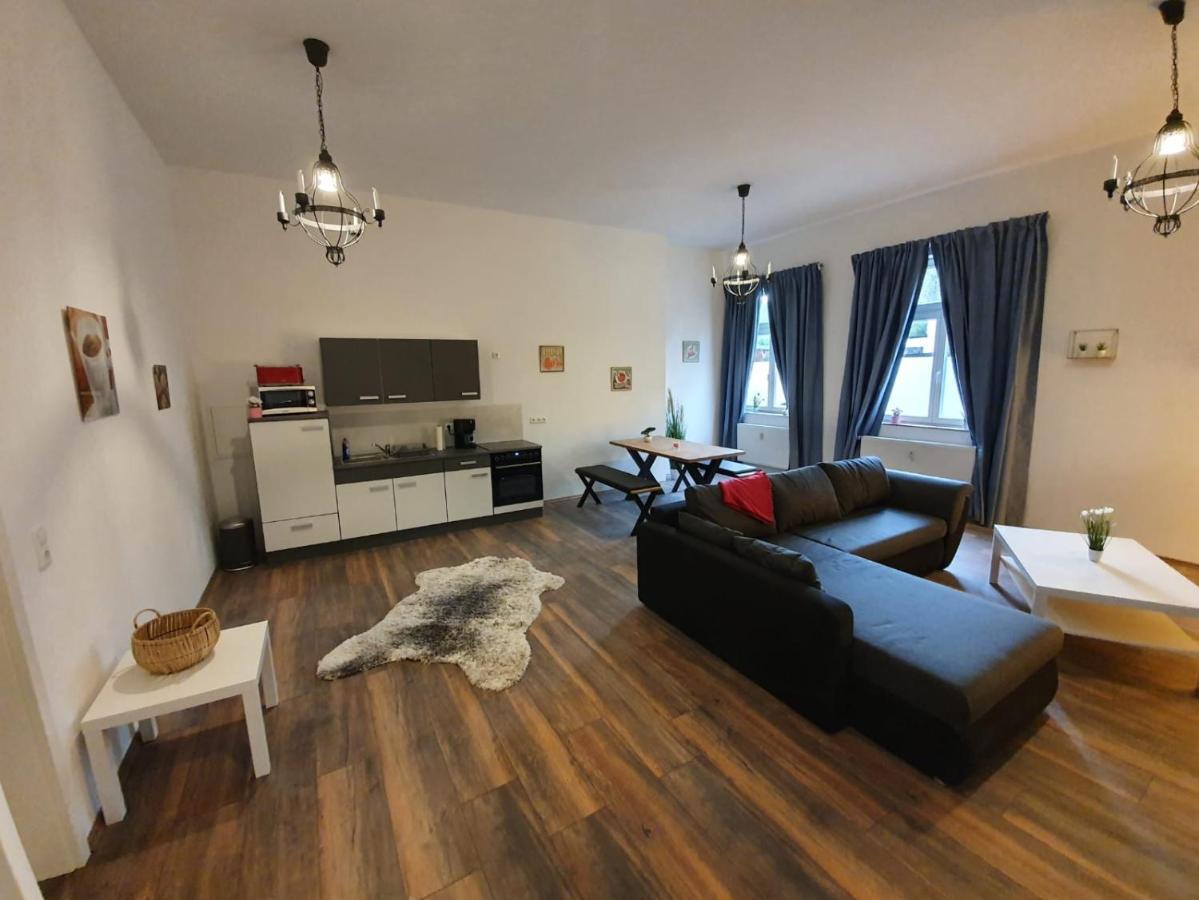 Zum Wachstuebchen Apartment เควดลินบวร์ก ภายนอก รูปภาพ
